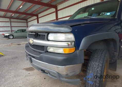2001 Chevrolet Silverado 2500Hd Ls from USA, damaged, VIN 1GCHK29UX1E301569